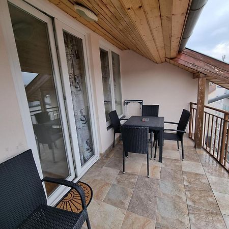 בודפשט Merry&Car - Huge Balcony + Living Room + 2Br מראה חיצוני תמונה